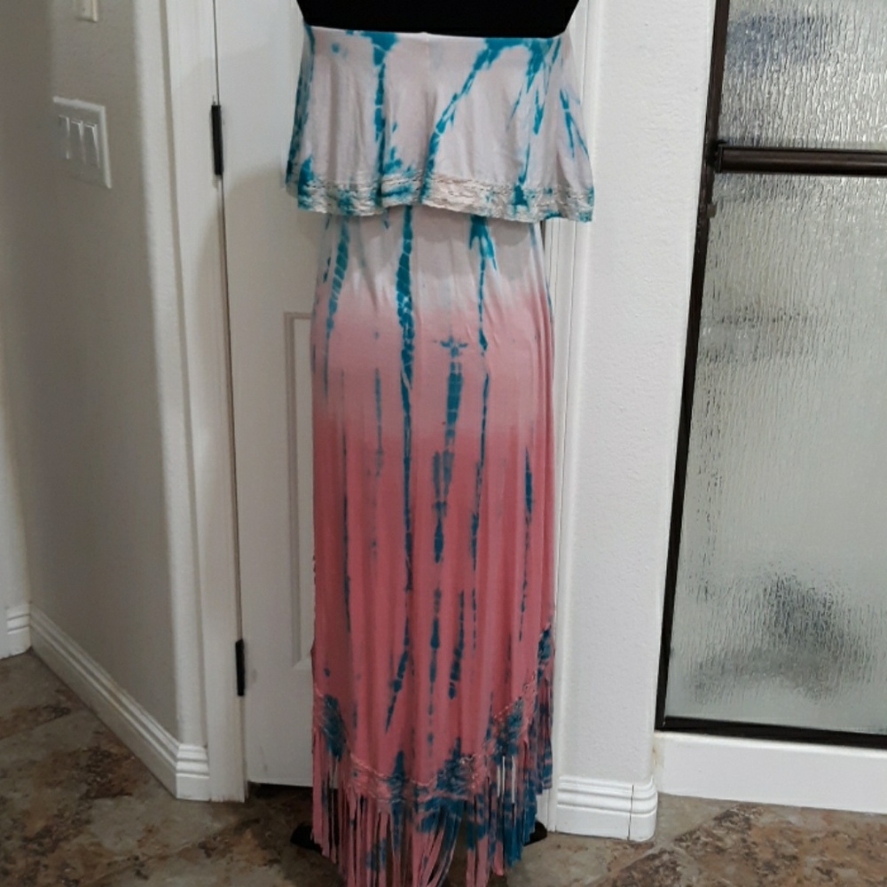 T party dress - Picture 3 of 5